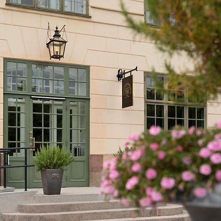 Naesby Slott Täby Exterior foto